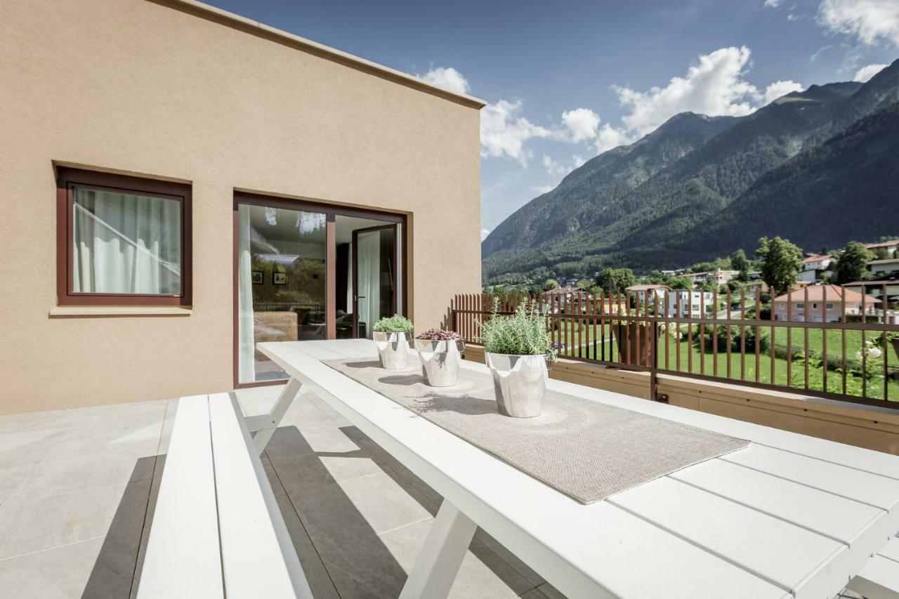 Apart Am Sonnenhuegel Sautens Exterior photo